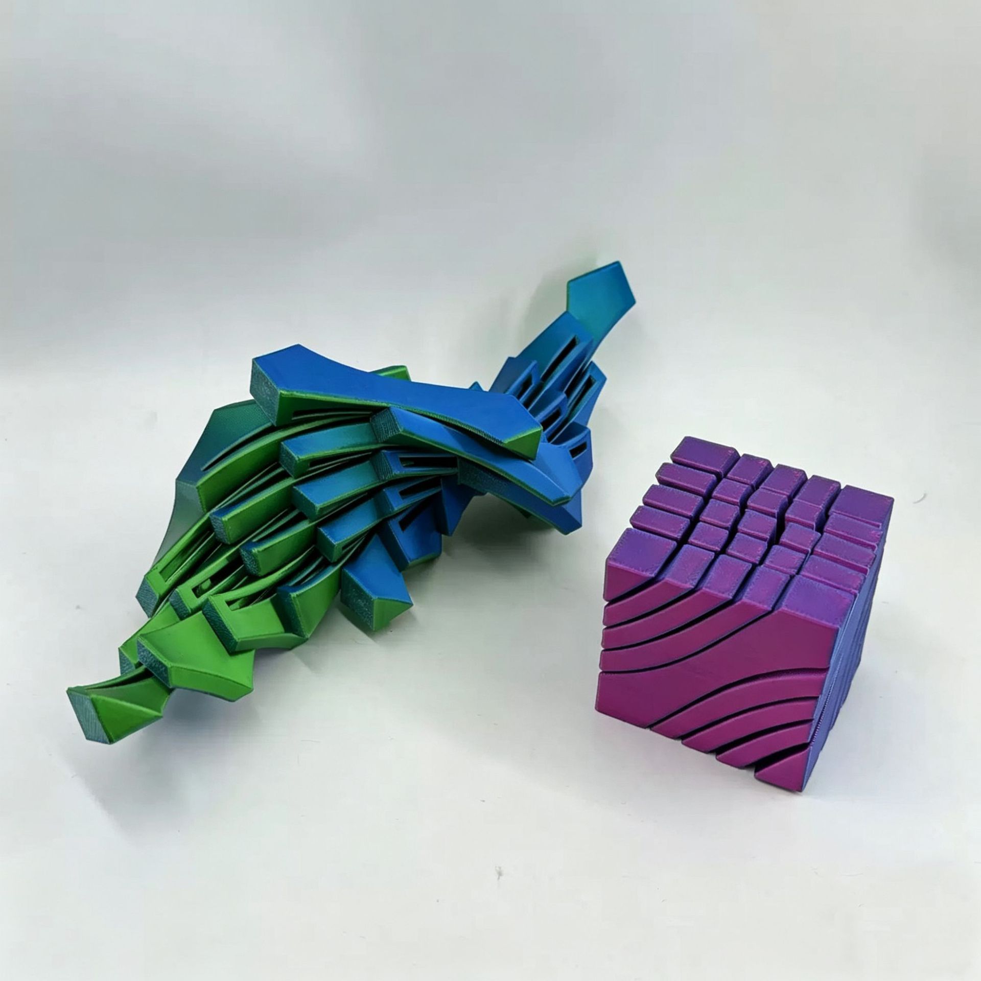 3D Printed Liquid Flow Rubik's - 3D Printing Drawing 评论和价格