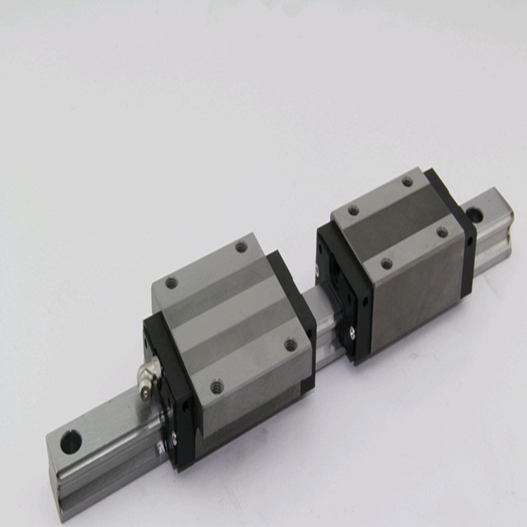 China Factory Supply HG35 CNC  - Linear Guide Rail 评论和价格